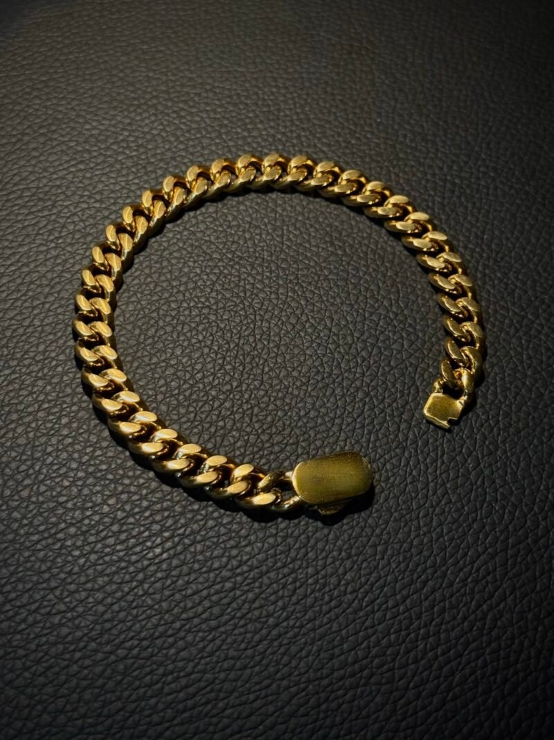 The Regent – Gilded